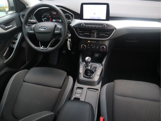 Ford Focus 1.0 EcoBoost Hybrid Trend Edition Business ActivLease financial lease