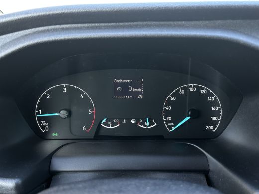 Ford Transit Custom 2.0 TDCI 105 PK / L1H1 / 1e EIG. / 96.558 KM !! / TREKHAAK / INRICHTING / 3-ZITS / AIRCO / CRUISE... ActivLease financial lease