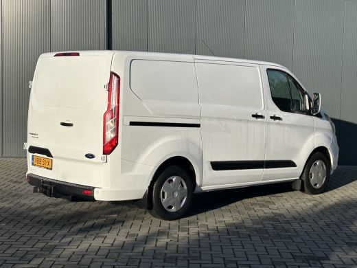 Ford Transit Custom 2.0 TDCI 105 PK / L1H1 / 1e EIG. / 96.558 KM !! / TREKHAAK / INRICHTING / 3-ZITS / AIRCO / CRUISE... ActivLease financial lease