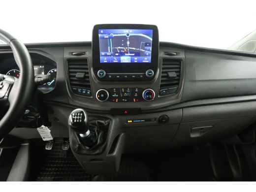 Ford Transit Custom 300 2.0 TDCI L2H1 | DC | Airco | Camera | Carplay | Cruise | Camera | Navi ActivLease financial lease