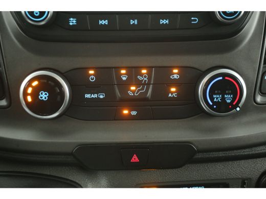 Ford Transit Custom 340 2.0 TDCI 170PK L2H1 | 2800KG Trekgew. | Trekh. | Airco | 3-Zits | Cruise | Parkeersens. ActivLease financial lease