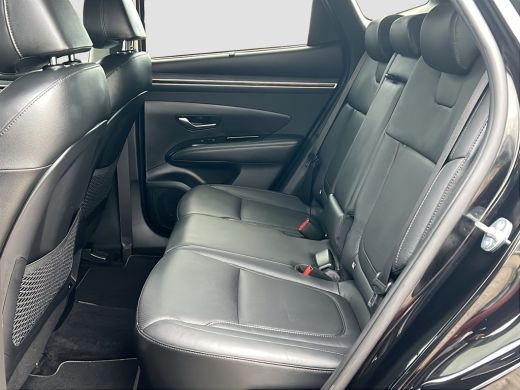 Hyundai Tucson 1.6 T-GDI 265pk PHEV Premium 4WD (299,- p/m Demo Deal!) | Leder | Carplay | Climate | Keyless | N... ActivLease financial lease