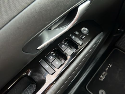 Hyundai Tucson 1.6 T-GDI 265pk PHEV Premium 4WD (299,- p/m Demo Deal!) | Leder | Carplay | Climate | Keyless | N... ActivLease financial lease