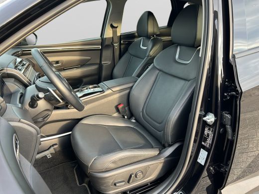 Hyundai Tucson 1.6 T-GDI 265pk PHEV Premium 4WD (299,- p/m Demo Deal!) | Leder | Carplay | Climate | Keyless | N... ActivLease financial lease