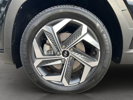 Hyundai Tucson 1.6 T-GDI 265pk PHEV Premium 4WD (299,- p/m Demo Deal!) | Leder | Carplay | Climate | Keyless | N... ActivLease financial lease