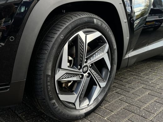 Hyundai Tucson 1.6 T-GDI 265pk PHEV Premium 4WD (299,- p/m Demo Deal!) | Leder | Carplay | Climate | Keyless | N... ActivLease financial lease