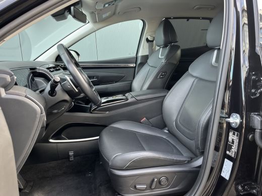 Hyundai Tucson 1.6 T-GDI 265pk PHEV Premium 4WD (299,- p/m Demo Deal!) | Leder | Carplay | Climate | Keyless | N... ActivLease financial lease