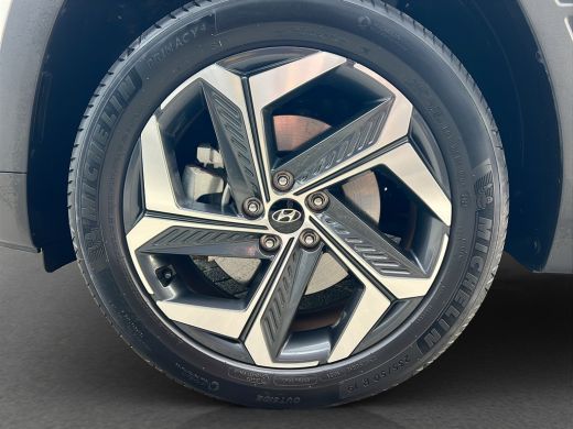 Hyundai Tucson 1.6 T-GDI 265pk PHEV Premium 4WD (299,- p/m Demo Deal!) | Leder | Carplay | Climate | Trekhaak | ... ActivLease financial lease