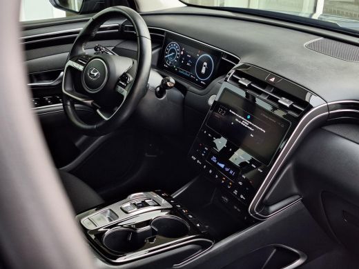 Hyundai Tucson 1.6 T-GDI PHEV Comfort Smart 4WD | Trekhaak | Apple Carplay/Android Auto | Stoel/stuurverwarming ... ActivLease financial lease