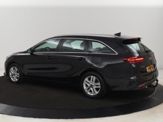 Kia Ceed 1.4 T-GDi DynamicLine | Automaat | Camera | Trekhaak | Carplay | Navigatie | Climate control | DA... ActivLease financial lease