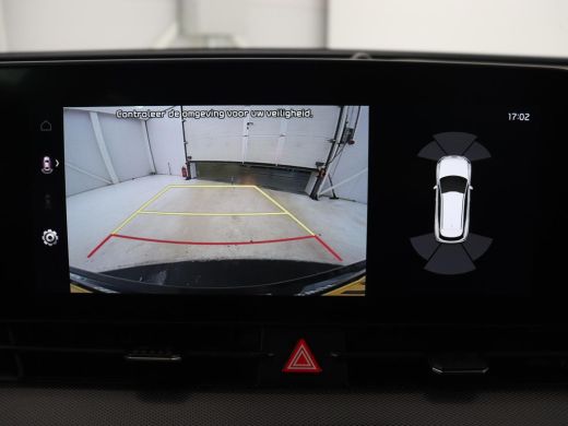 Kia Sportage 1.6 T-GDI Plug-in Hybrid AWD DynamicPlusLine | Stoel & stuurverwarming | Half leder | Camera | Ca... ActivLease financial lease