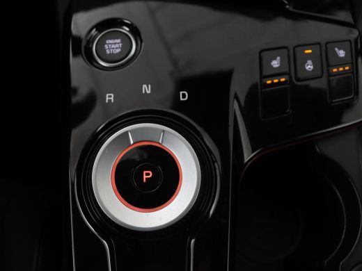 Kia Sportage 1.6 T-GDI Plug-in Hybrid AWD DynamicPlusLine | Stoel & stuurverwarming | Half leder | Camera | Ca... ActivLease financial lease