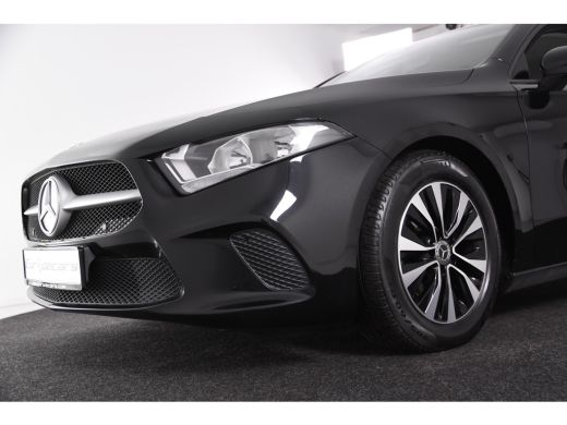 Mercedes-Benz A-Klasse 180 *1ste Eigenaar*Navigatie*Camera*Carplay* ActivLease financial lease