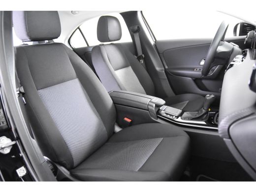 Mercedes-Benz A-Klasse 180 *1ste Eigenaar*Navigatie*Camera*Carplay* ActivLease financial lease