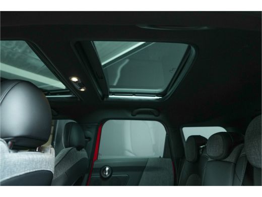 Mini Countryman 1.5 Cooper | Volledig uitgerust | Panorama | H/K | Adaptief Cruise ActivLease financial lease