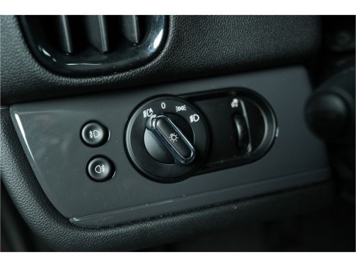 Mini Countryman 1.5 Cooper | Volledig uitgerust | Panorama | H/K | Adaptief Cruise ActivLease financial lease