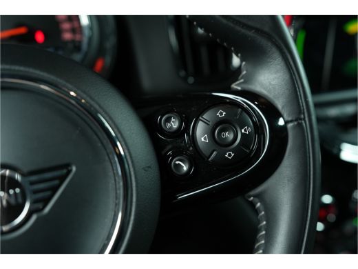 Mini Countryman 1.5 Cooper | Volledig uitgerust | Panorama | H/K | Adaptief Cruise ActivLease financial lease