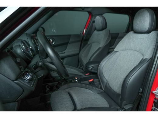 Mini Countryman 1.5 Cooper | Volledig uitgerust | Panorama | H/K | Adaptief Cruise ActivLease financial lease