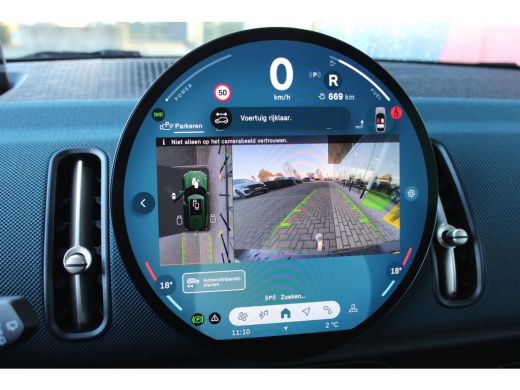 Mini Countryman Classic Automaat / Panoramadak / Trekhaak / JCW Sportstoel / Comfort Access / Stuurverwarming / L... ActivLease financial lease