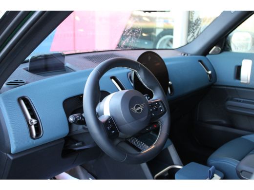 Mini Countryman Classic Automaat / Panoramadak / Trekhaak / JCW Sportstoel / Comfort Access / Stuurverwarming / L... ActivLease financial lease