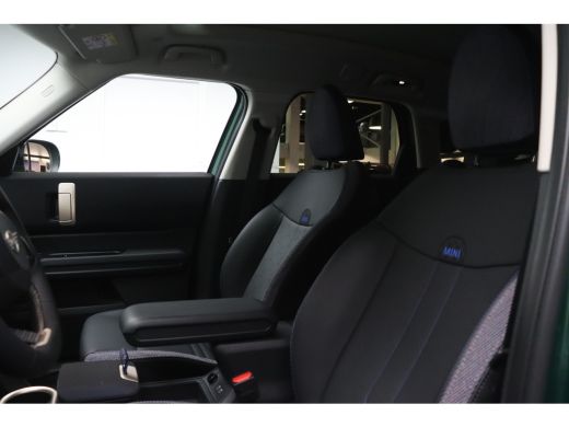 Mini Countryman E / Classic / Pakket M Plus / 18" Asteroid Spoke ActivLease financial lease