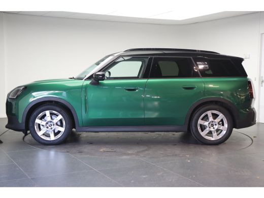 Mini Countryman E / Classic / Pakket M Plus / 18" Asteroid Spoke ActivLease financial lease