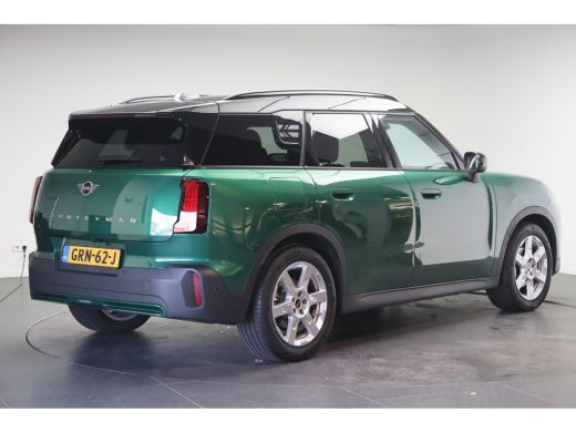 Mini Countryman E / Classic / Pakket M Plus / 18" Asteroid Spoke ActivLease financial lease