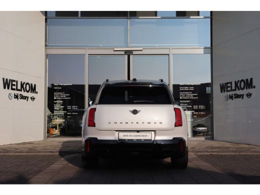 Mini Countryman E / John Cooper Works / Pakket L / 19" John Cooper Works Runway Spoke Black ActivLease financial lease