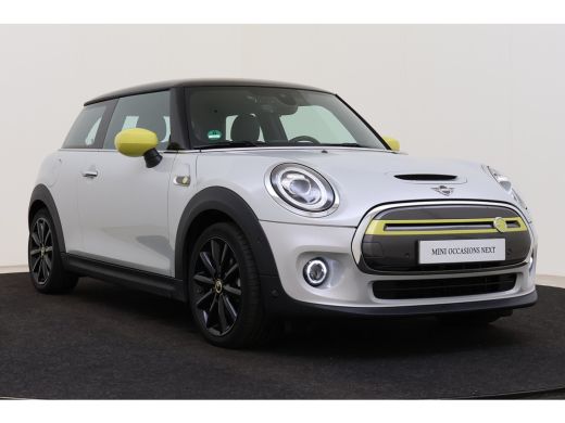 Mini Electric Charged / Sportstoelen / Achteruitrijcamera / Comfort Access / Stoelverwarming / Adaptieve LED / ... ActivLease financial lease