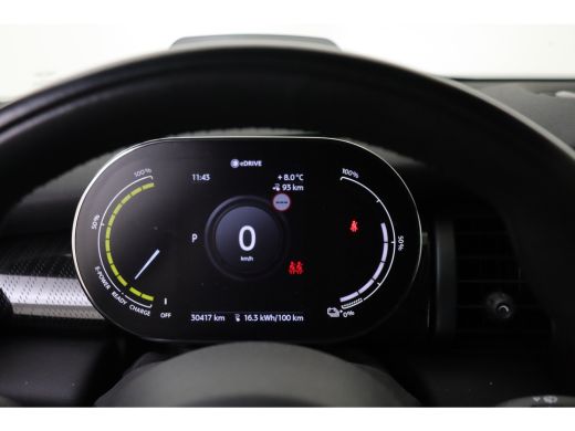 Mini Electric Charged / Sportstoelen / Achteruitrijcamera / Comfort Access / Stoelverwarming / Adaptieve LED / ... ActivLease financial lease