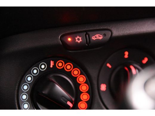 Opel Corsa 1.4 Black Edition OPC-Line *1ste Eigenaar*Navigatie*Carplay* ActivLease financial lease