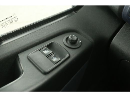 Opel Vivaro 1.6 CDTI L2H1 | Airco | Camera | Cruise | Navigatie | Trekh. | Imperiaal | Parkeersens. ActivLease financial lease