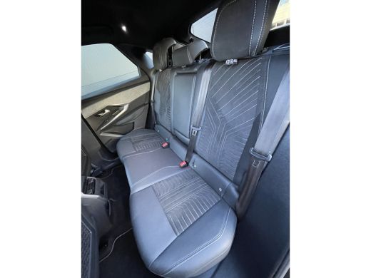 Peugeot 3008 136pk Hybrid GT First Edition (Camera - Elektrische klep - Keyless Entry Stoel-/-stuurwielverwarm... ActivLease financial lease