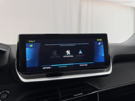 Peugeot e-2008 EV Allure 50 kWh [ 3-Fase ] {SOH-84%} (INCL-BTW) *PANO | LEATHER-FABRIC | FULL-LED | SPORT-SEATS ... ActivLease financial lease