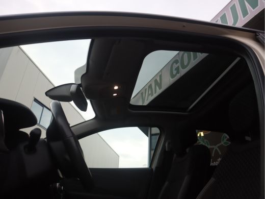 Renault Captur 1.3 TCe Intens Automaat / Panoramadak / R-Link ActivLease financial lease