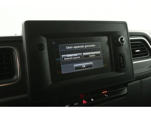 Renault Master 2.3 dCi 150PK L2H2 | 3-Zits | Clima | Camera | Cruise | Trekh. | 2xSchuifdeur | Parkeersens. ActivLease financial lease