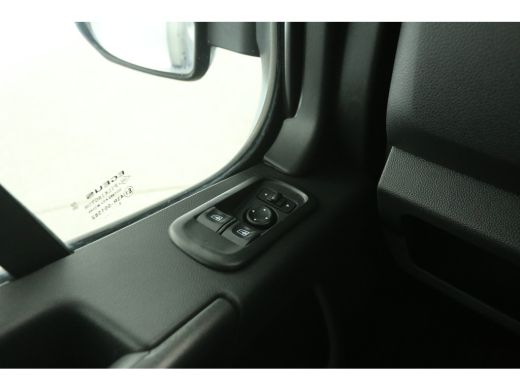 Renault Master 2.3 dCi 150PK L2H2 | 3-Zits | Clima | Camera | Cruise | Trekh. | 2xSchuifdeur | Parkeersens. ActivLease financial lease