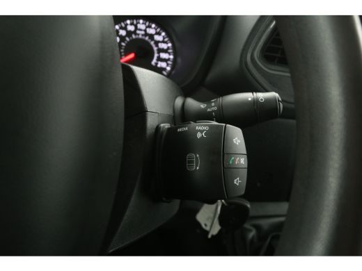 Renault Master 2.3 dCi 150PK L2H2 | 3-Zits | Clima | Camera | Cruise | Trekh. | 2xSchuifdeur | Parkeersens. ActivLease financial lease