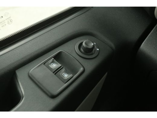 Renault Trafic 1.6 dCi T27 L1H1 | Airco | Cruise | Trekh. | Parkeersens. | Elektrpakket ActivLease financial lease