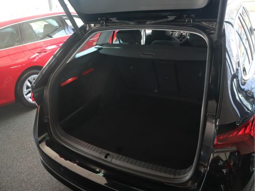 Skoda Octavia Combi 1.0 e-TSI Business Edition Plus Automaat ActivLease financial lease