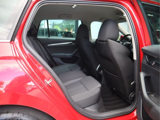 Skoda Octavia Combi 1.0 TSI Business Edition Plus ActivLease financial lease