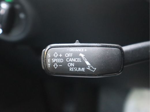 Skoda Superb Combi 1.4 TSI iV Business Edition Plus Adaptive Cruise ActivLease financial lease