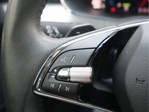 Skoda Superb Combi 1.4 TSI iV Business Edition Plus Adaptive Cruise ActivLease financial lease