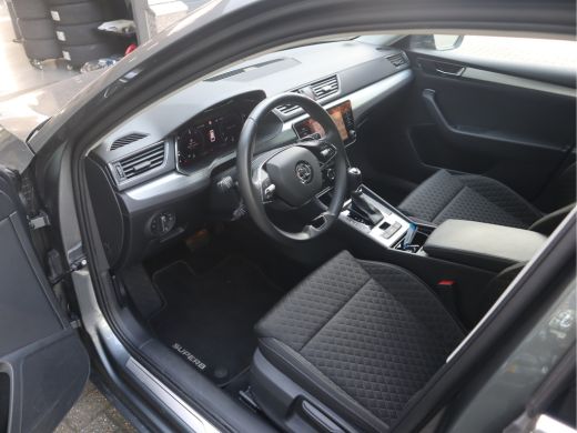 Skoda Superb Combi 1.4 TSI iV Business Edition Plus Adaptive Cruise ActivLease financial lease