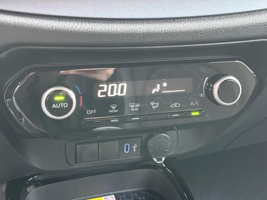 Toyota Aygo 1.0 VVT-i MT Envy | Celestite Grey met zwart dak | Nieuw uit voorraad leverbaar | ActivLease financial lease