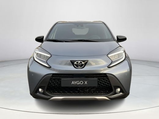 Toyota Aygo 1.0 VVT-i MT Envy | Celestite Grey met zwart dak | Nieuw uit voorraad leverbaar | ActivLease financial lease