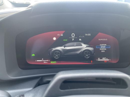 Toyota C-HR 1.8 Hybrid 140 Executive Plus Pack ActivLease financial lease