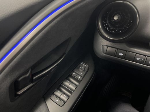 Toyota C-HR 1.8 Hybrid 140 Executive Plus Pack ActivLease financial lease