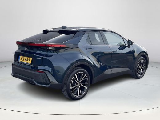 Toyota C-HR 1.8 Hybrid 140 Executive Plus Pack ActivLease financial lease