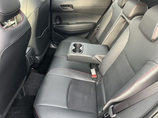 Toyota Corolla Cross Hybrid 180 GR Sport | Metalstream grey met zwart dak | Panoramadak | Nieuw uit voorraad | ActivLease financial lease